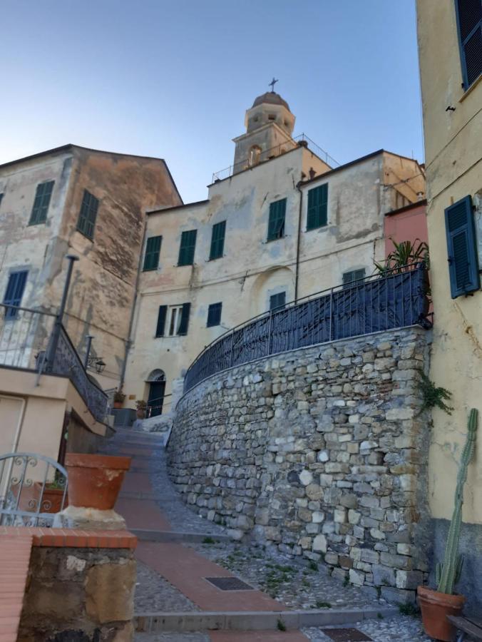 Appartamento Nel Borgo Con Splendida Vista Sul Mare Cervo Kültér fotó
