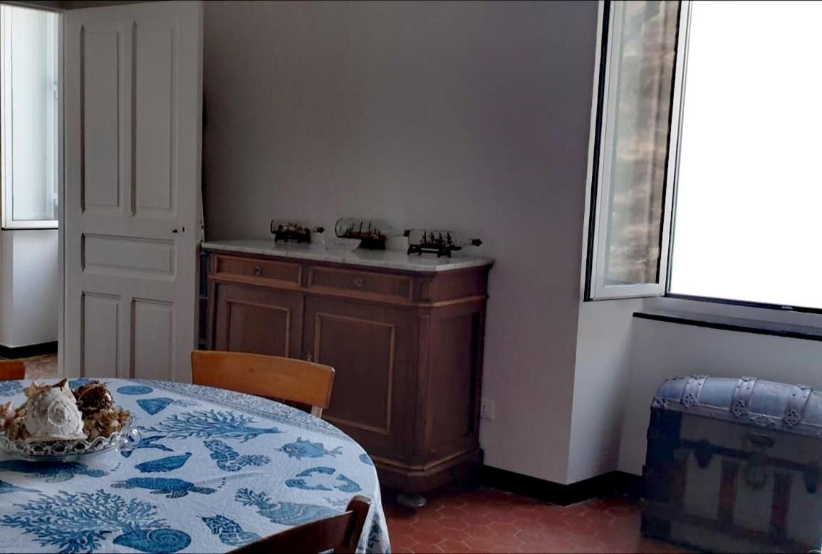 Appartamento Nel Borgo Con Splendida Vista Sul Mare Cervo Kültér fotó